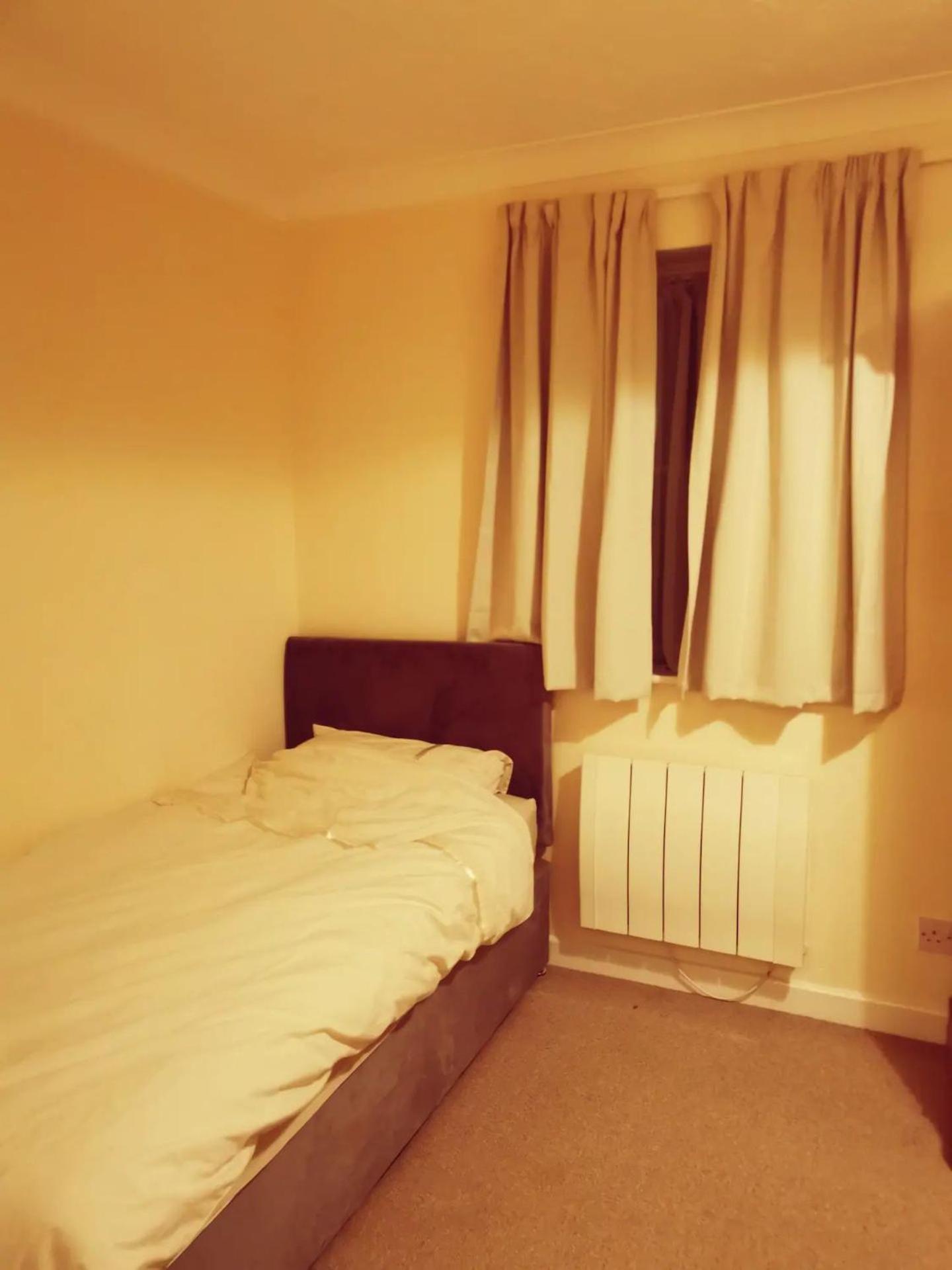 Takeoff House Holiday home Ashford (Surrey)